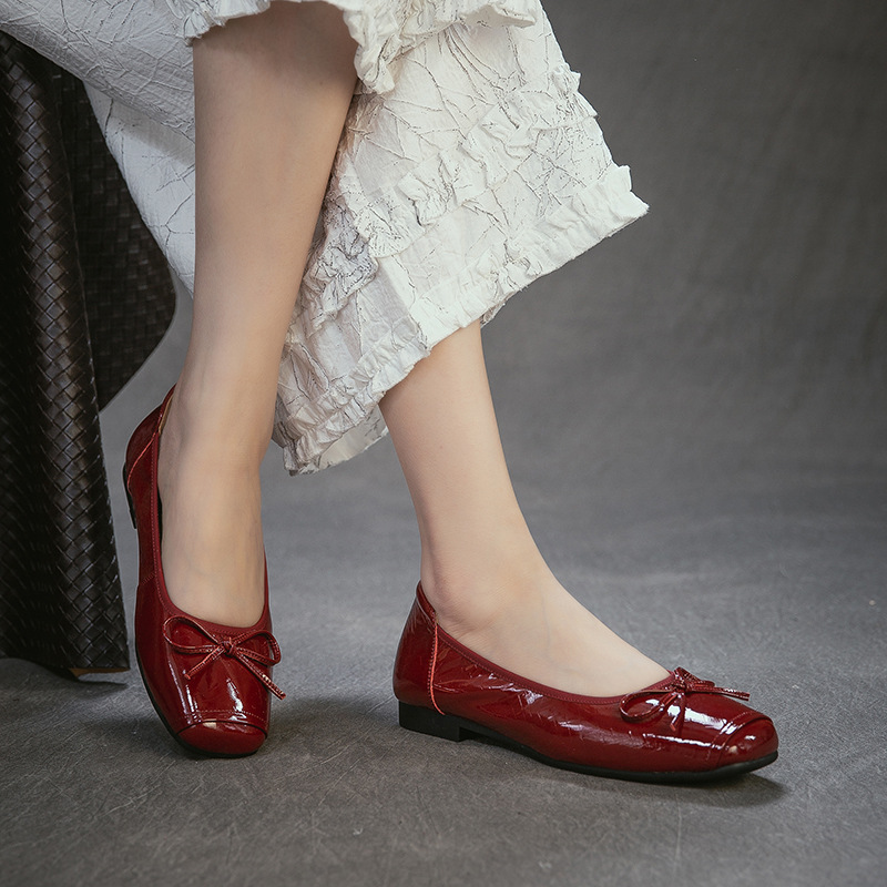 Genuien Leather Round Toe Low  - đánh giá và giá Women Shoes Japanese Brand