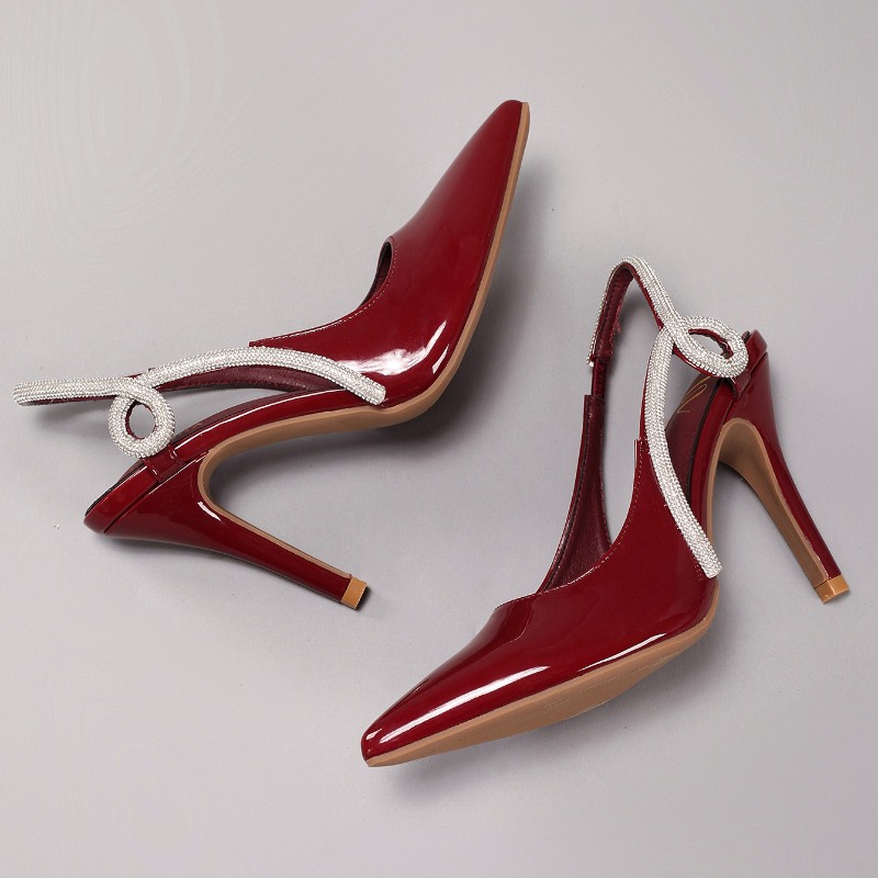 Sexy Patent Leather Pointed To - đánh giá và giá Rhinestone Sandal Women