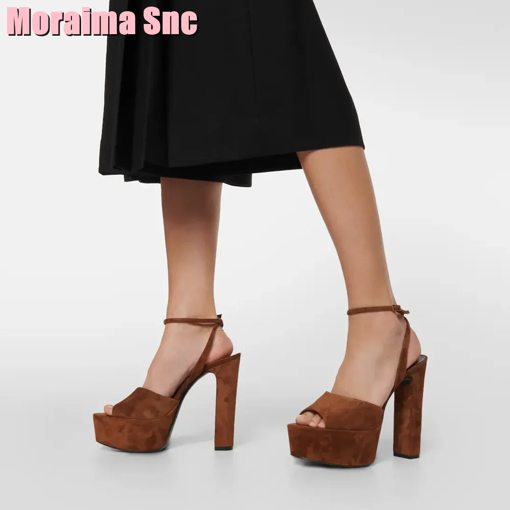 Peep Toe Platform Patent Leath - đánh giá và giá Peep Toe Heels